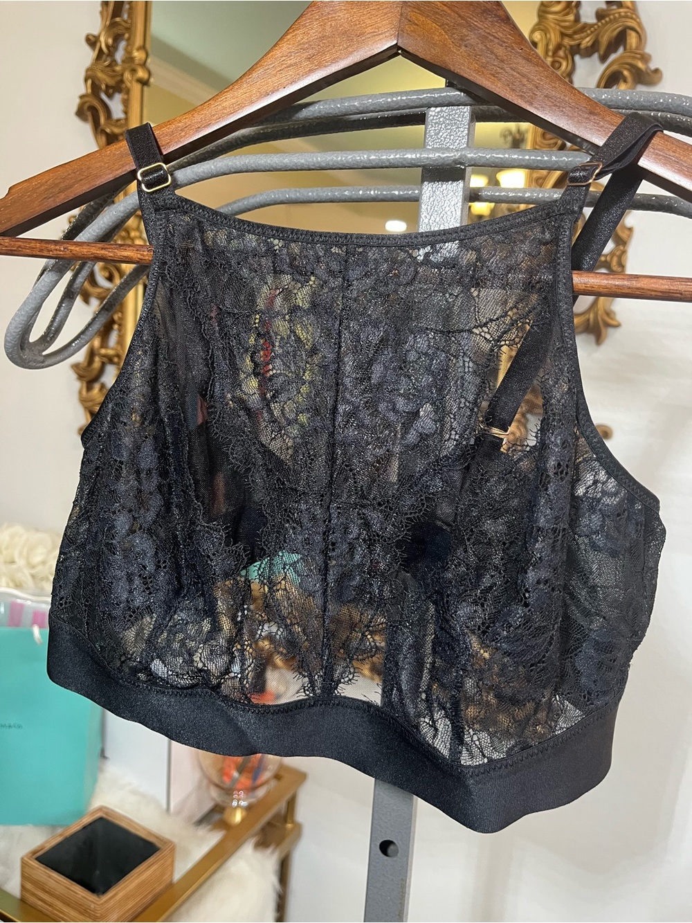 Soma Breathtaking High Neck Sheer Lace Bralette Size Medium - Picture 6 of 15